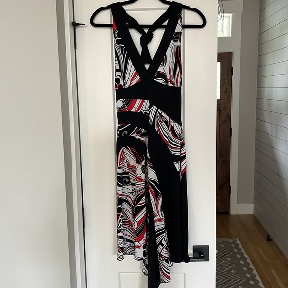 Women’s Rampage Clothing Company, Size Medium, Black, Red and White Dress - Picture 3 of 9